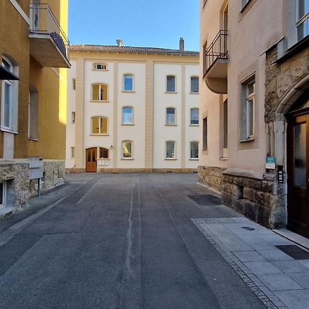 Grosse 3-Zimmer Wohnung - Zentral-Coburg - Kostenloser Parkplatz Kültér fotó