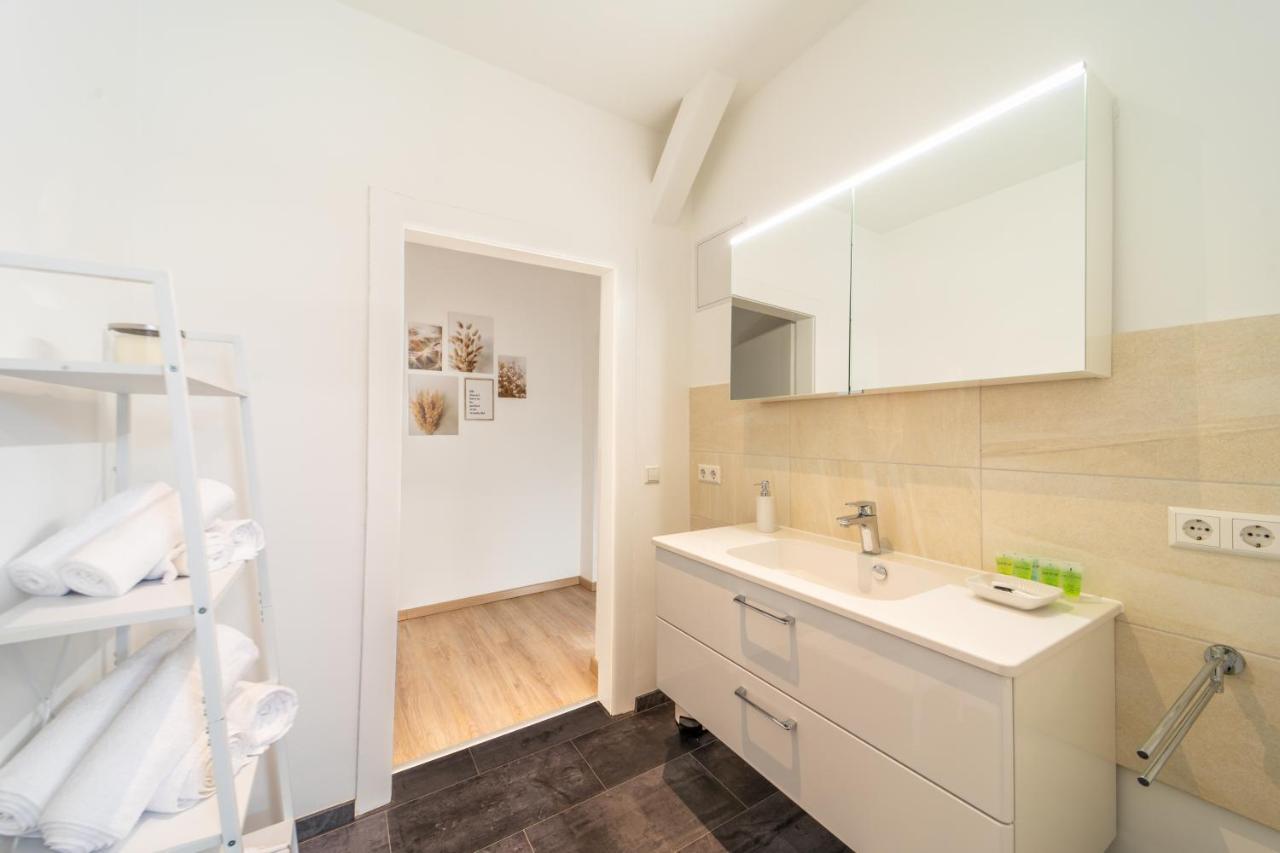 Grosse 3-Zimmer Wohnung - Zentral-Coburg - Kostenloser Parkplatz Kültér fotó