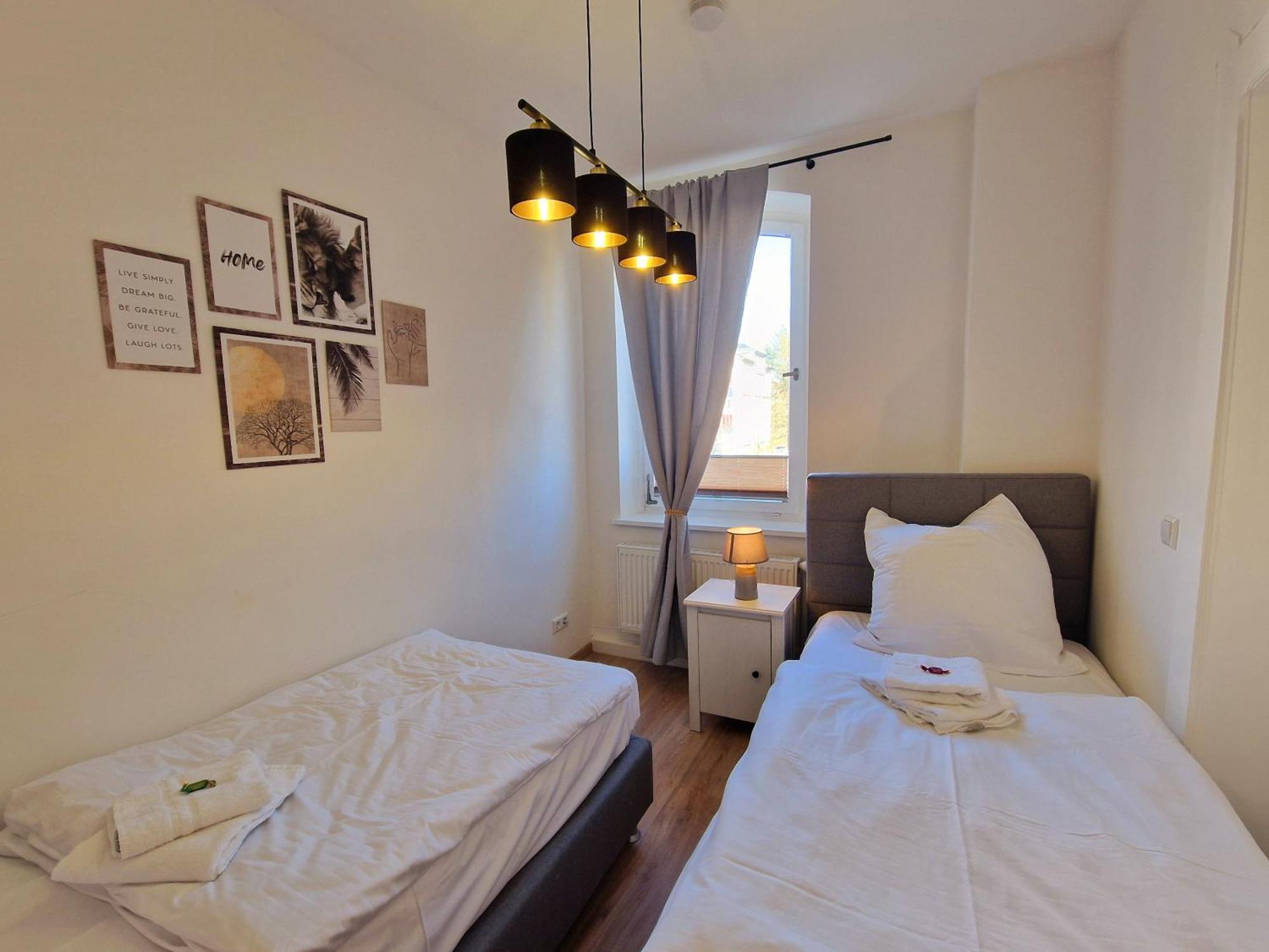 Grosse 3-Zimmer Wohnung - Zentral-Coburg - Kostenloser Parkplatz Kültér fotó